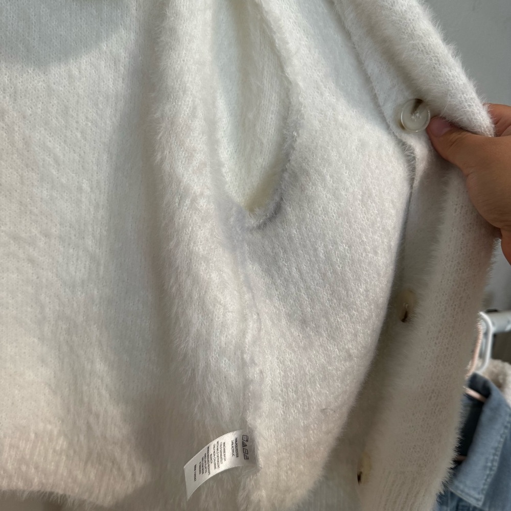 Two-Piece Sweater Set - Picture 5 of 8